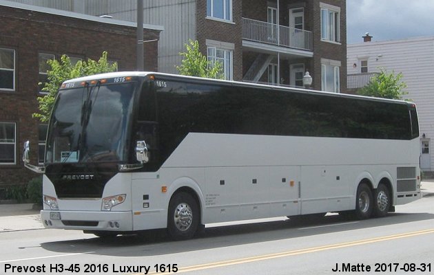 BUS/AUTOBUS: Prevost H3-45 2016 Luxury Coach