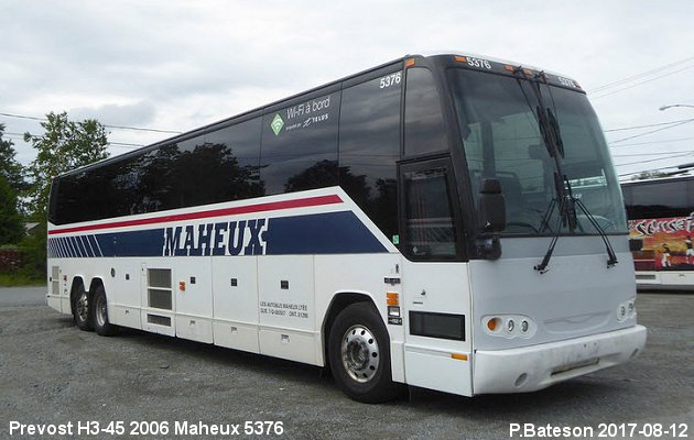 BUS/AUTOBUS: Prevost H3-45 2005 Maheux