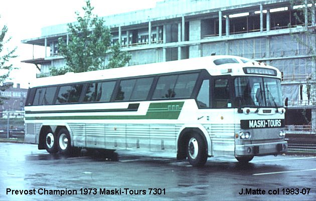BUS/AUTOBUS: Prevost Champion 1973 Maski-Tours