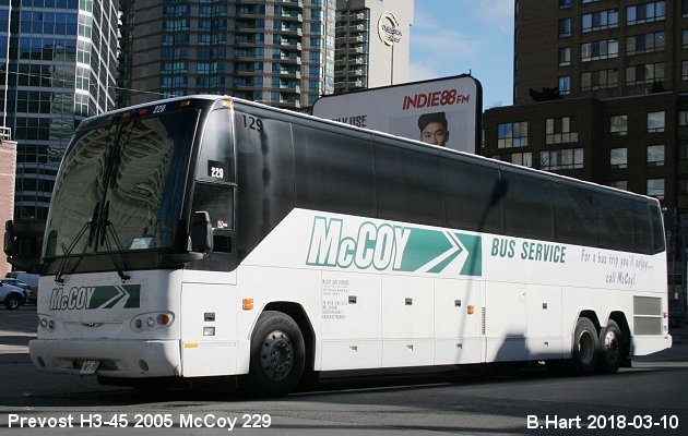 BUS/AUTOBUS: Prevost H3-45 2003 McCoy