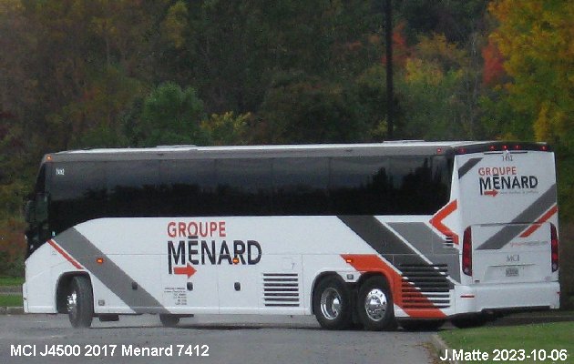 BUS/AUTOBUS: MCI J4500 2017 Menard