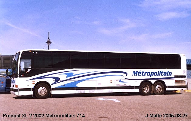 BUS/AUTOBUS: Prevost XL-2 2002 Auger-Metropolitain