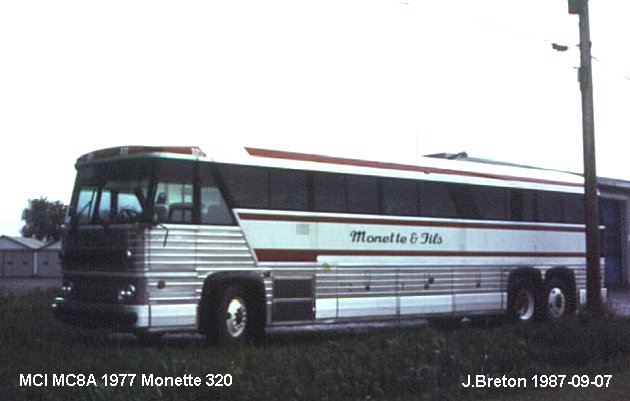 BUS/AUTOBUS: MCI MC8A 1977 Monette