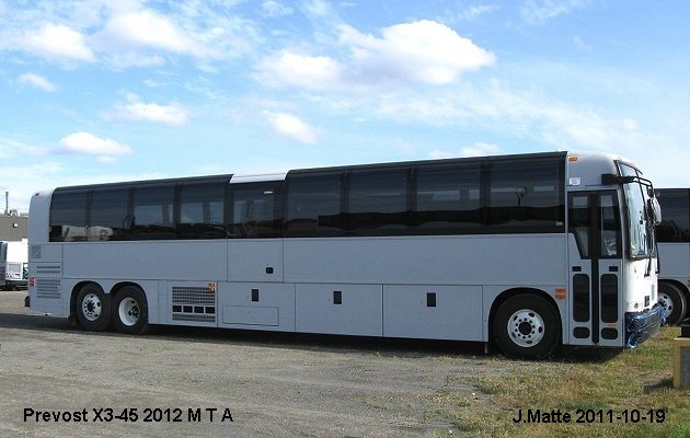 BUS/AUTOBUS: Prevost X3-45 2012 MTA
