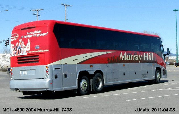 BUS/AUTOBUS: MCI J4500 2004 Murray-Hill
