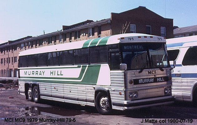 BUS/AUTOBUS: MCI MC 9 1979 Murray Hill