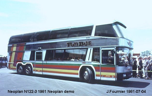 BUS/AUTOBUS: Neoplan N122/3 1981 Neoplan