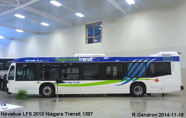 BUS/AUTOBUS: Novabus LFS 2013 Niagara Transit
