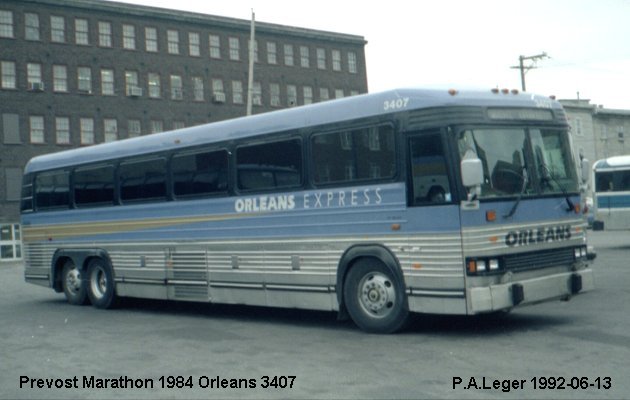 BUS/AUTOBUS: Prevost Marathon 1984 Orleans