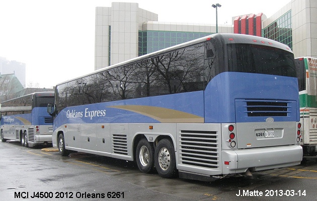 BUS/AUTOBUS: MCI J4500 2012 Orleans