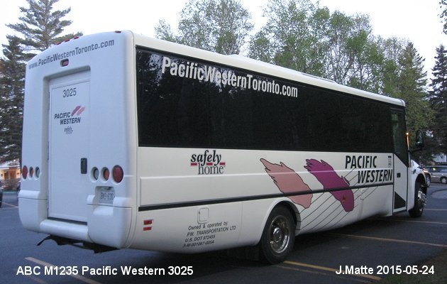 BUS/AUTOBUS: ABC M1235 2013 Pacific Western