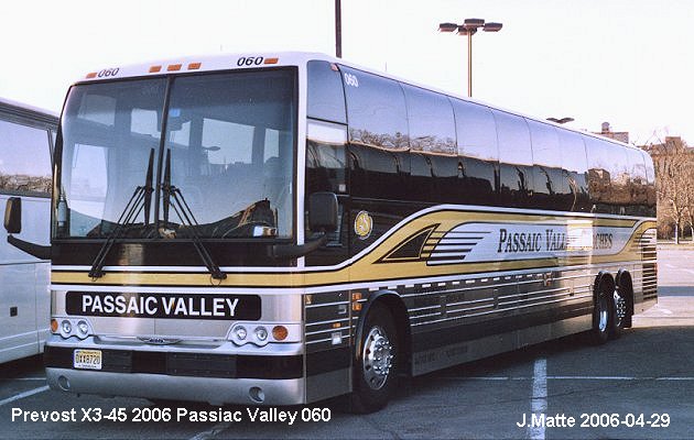 BUS/AUTOBUS: Prevost X3-45 2006 Passaic Valley Coaches