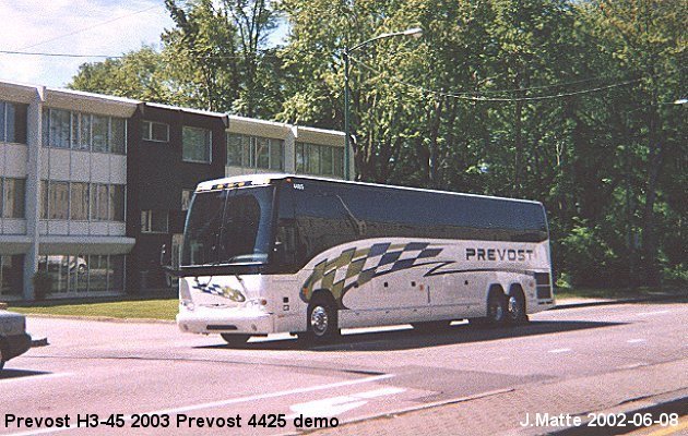 BUS/AUTOBUS: Prevost H3-45 2003 Prevost