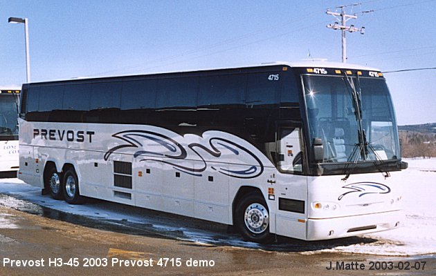 BUS/AUTOBUS: Prevost H3-45 2003 Prevost
