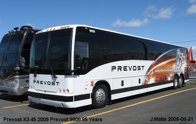 BUS/AUTOBUS: Prevost X3-45 2009 Prevost
