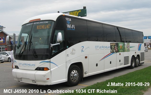 BUS/AUTOBUS: MCI J4500 2010 Quebecoise