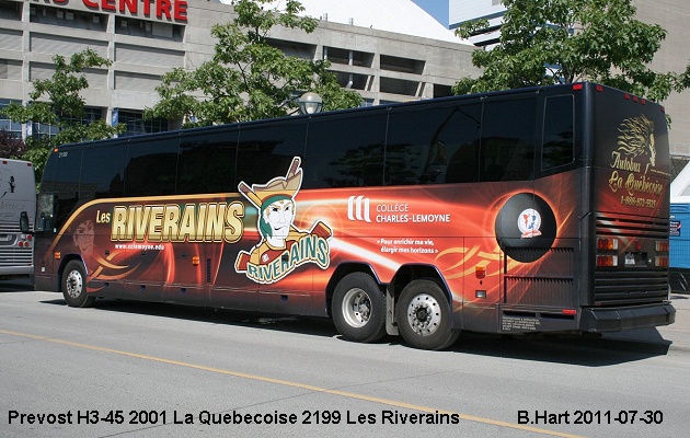 BUS/AUTOBUS: Prevost H3-45 2001 Quebecoise
