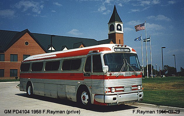 BUS/AUTOBUS: GMC PD 4104 1958 F.Rayman