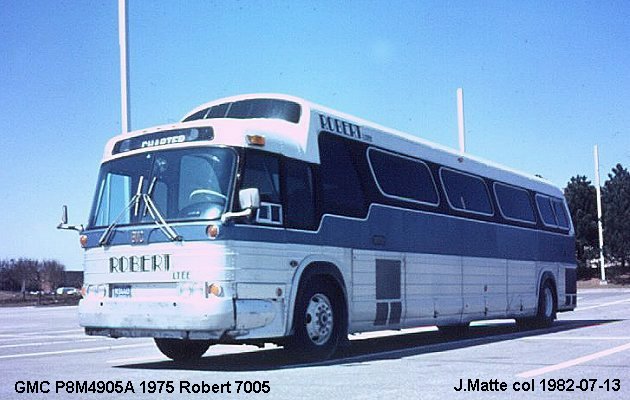 BUS/AUTOBUS: GMC P8M 4905A 1975 Robert