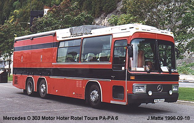 BUS/AUTOBUS: Mercedes O 303 1988 Rotel Tours