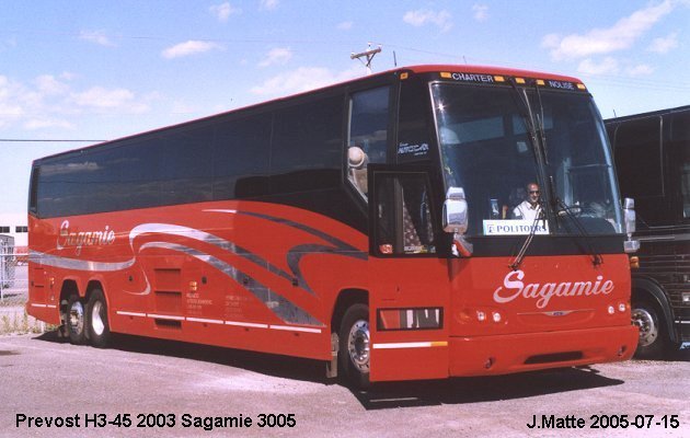 BUS/AUTOBUS: Prevost H3-45 2003 Sagamie