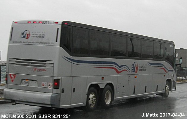 BUS/AUTOBUS: MCI J4500 2001 SJSR