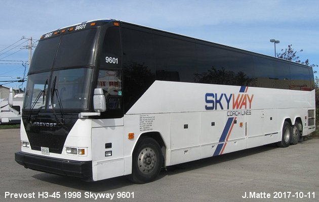 BUS/AUTOBUS: Prevost H3-45 1998 Skyway