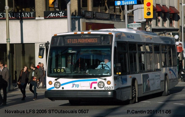 BUS/AUTOBUS: Novabus LFS 2005 STO