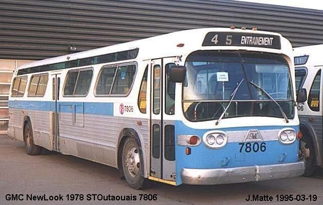 BUS/AUTOBUS: GMC New Look 1978 STOutaouais