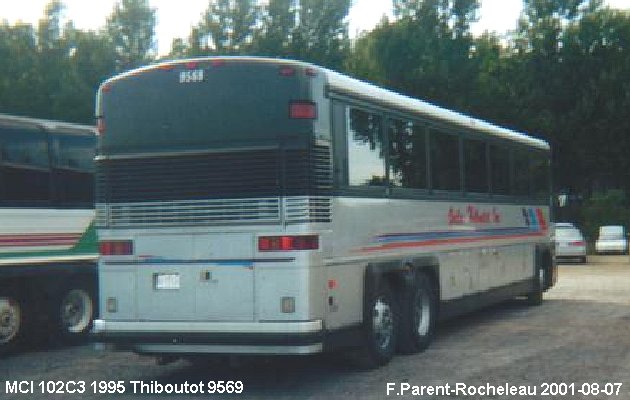 BUS/AUTOBUS: MCI 102C3 1995 Thiboutot
