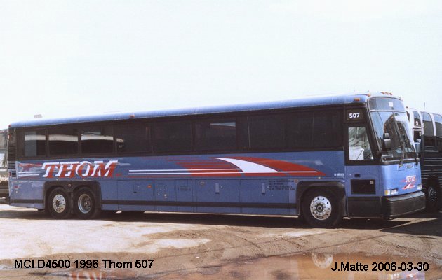 BUS/AUTOBUS: MCI D4500 1996 Thom