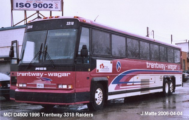 BUS/AUTOBUS: MCI D4500 1996 Trentway-Wagar