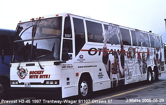 BUS/AUTOBUS: Prevost H3-45 1997 Trentway-Wagar