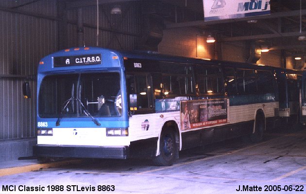 BUS/AUTOBUS: MCI Classic 1988 STLevis