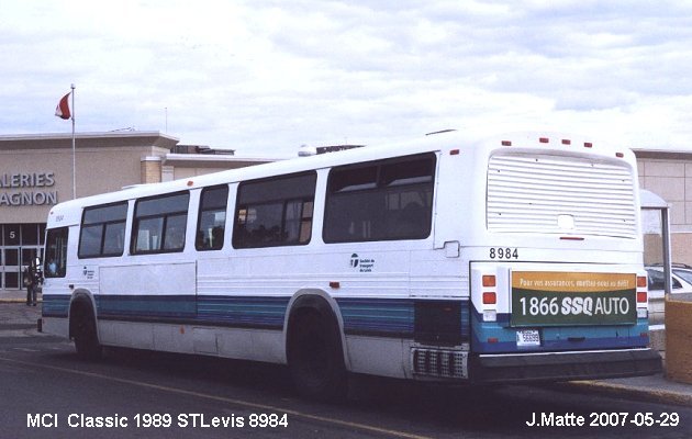 BUS/AUTOBUS: MCI Classic 1989 S.T. Levis