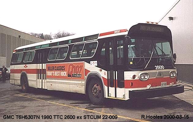 BUS/AUTOBUS: GMC T6H5307N 1980 T.T.C. (Toronto Transit Com.)