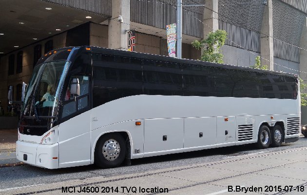 BUS/AUTOBUS: MCI J4500 2014 T.V.Q.