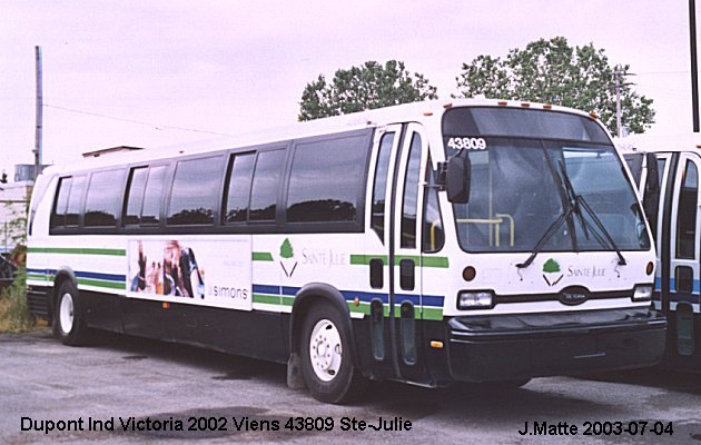 BUS/AUTOBUS: Dupont Industries Victoria 2002 Viens