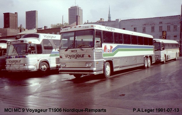 BUS/AUTOBUS: MCI MC 9 1981 Voyageur