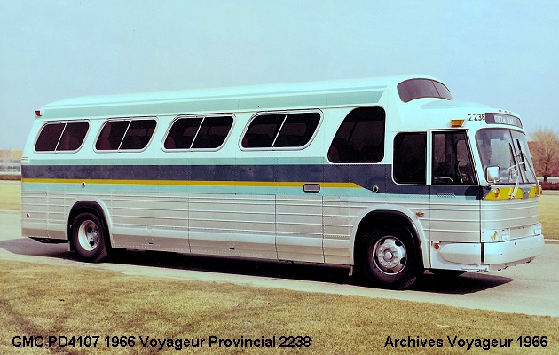 BUS/AUTOBUS: GMC PD4107 1966 Voyageur