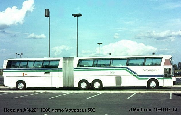 BUS/AUTOBUS: Neoplan AN 221 1980 Voyageur