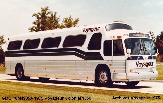 BUS/AUTOBUS: GMC P8M4905A 1975 Voyageur Colonial